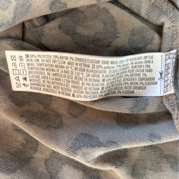 Forever 21 Top M - Picture 6 of 7